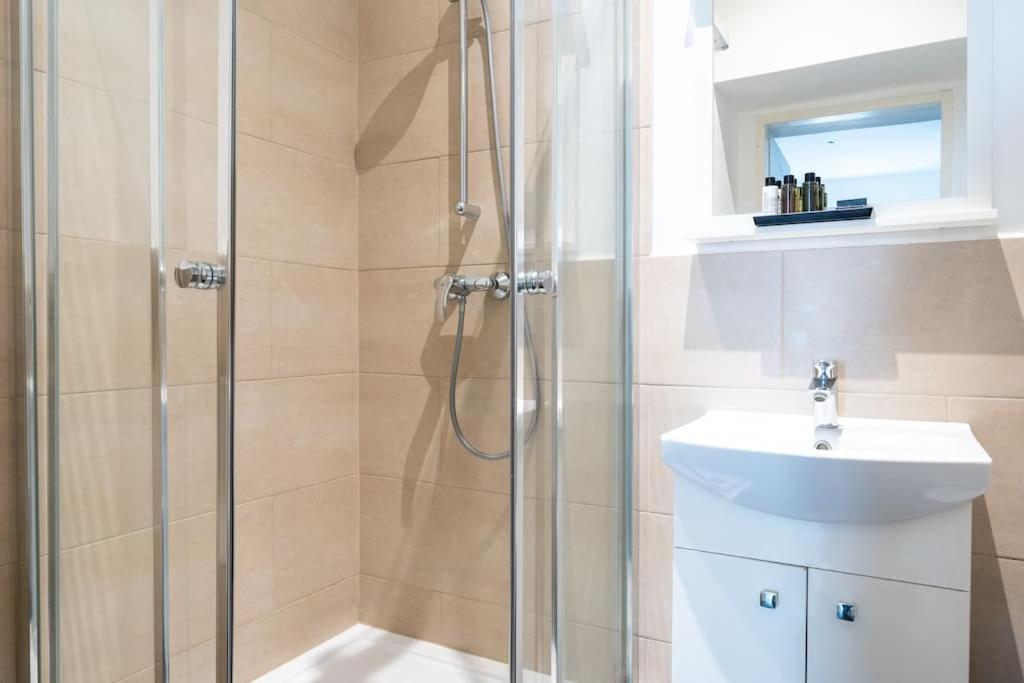 Chic Studio By City Center By Hm Viena Exterior foto